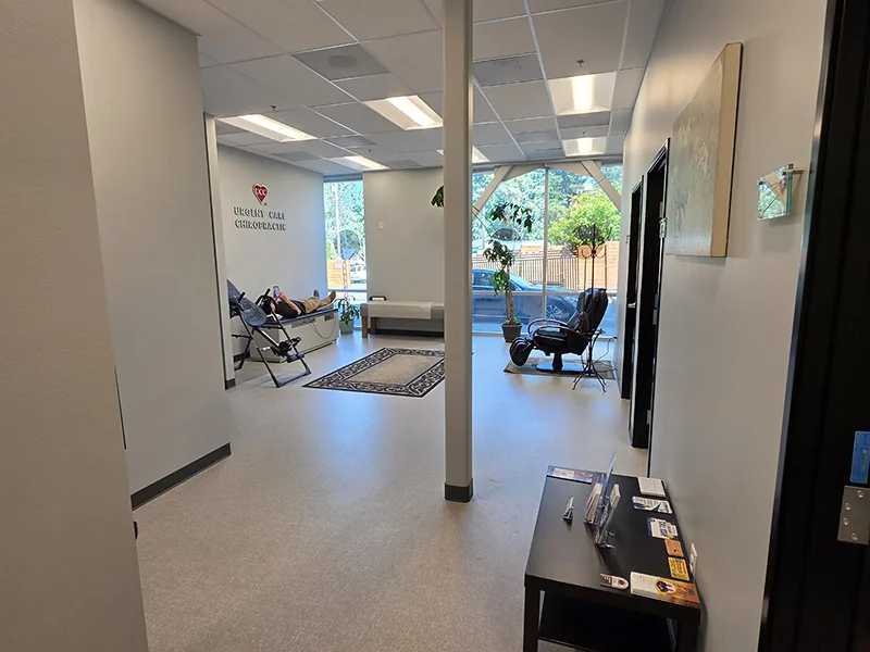 Interior hallway and room at the Kent / Des Moines chiropractic clinic